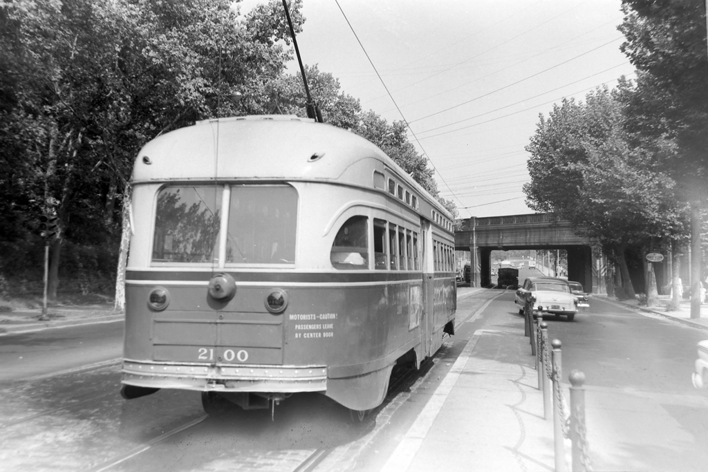 2100 Girard Ave 1960